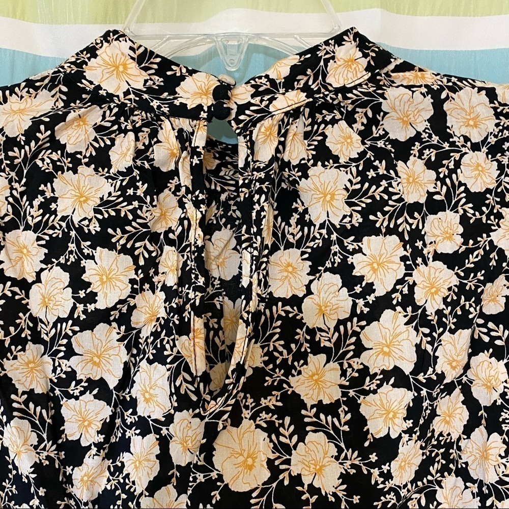 Who What Wear High Neck Floral Long Sleeve Blouse Sz Med - Picture 6 of 8